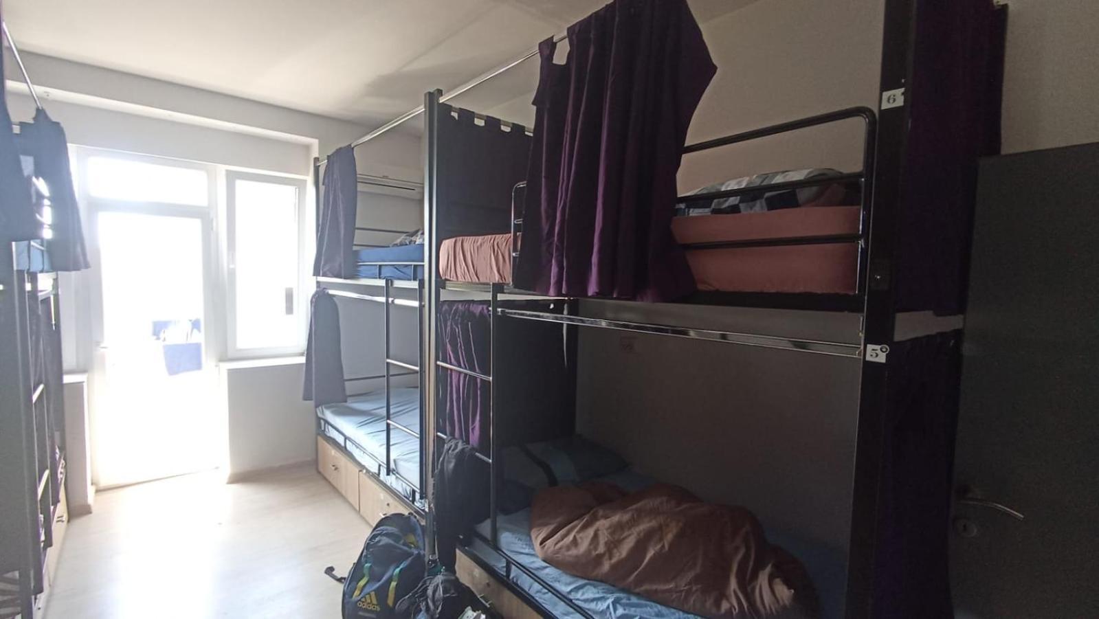 Newborn Comfort Hostel The Biggest Hostel Of Town With Best Location Pristina Exterior photo