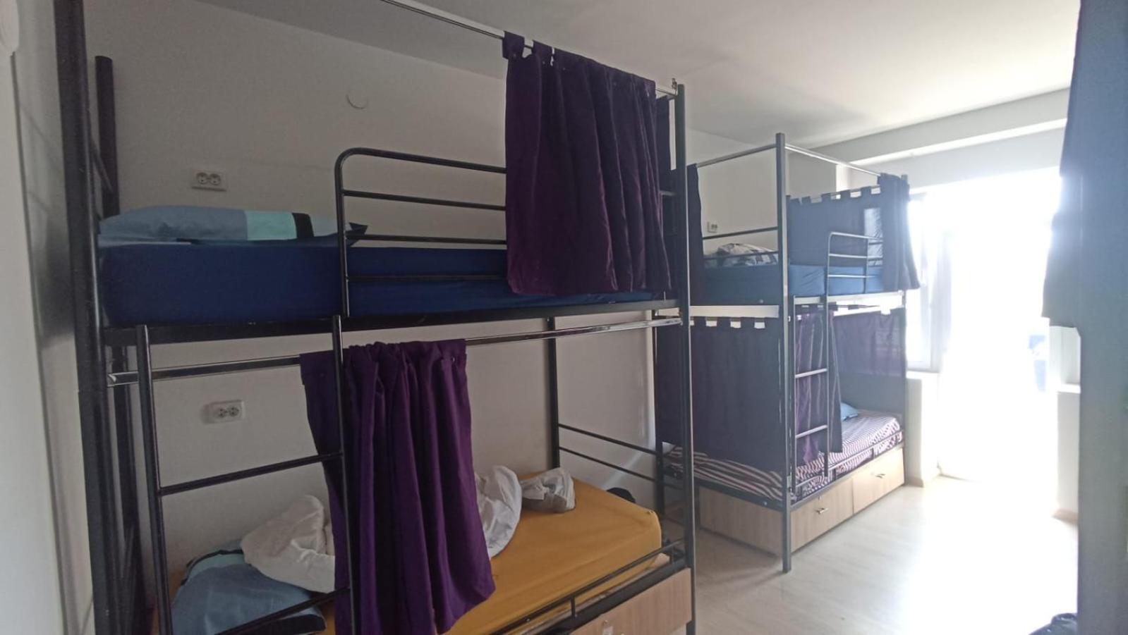 Newborn Comfort Hostel The Biggest Hostel Of Town With Best Location Pristina Exterior photo