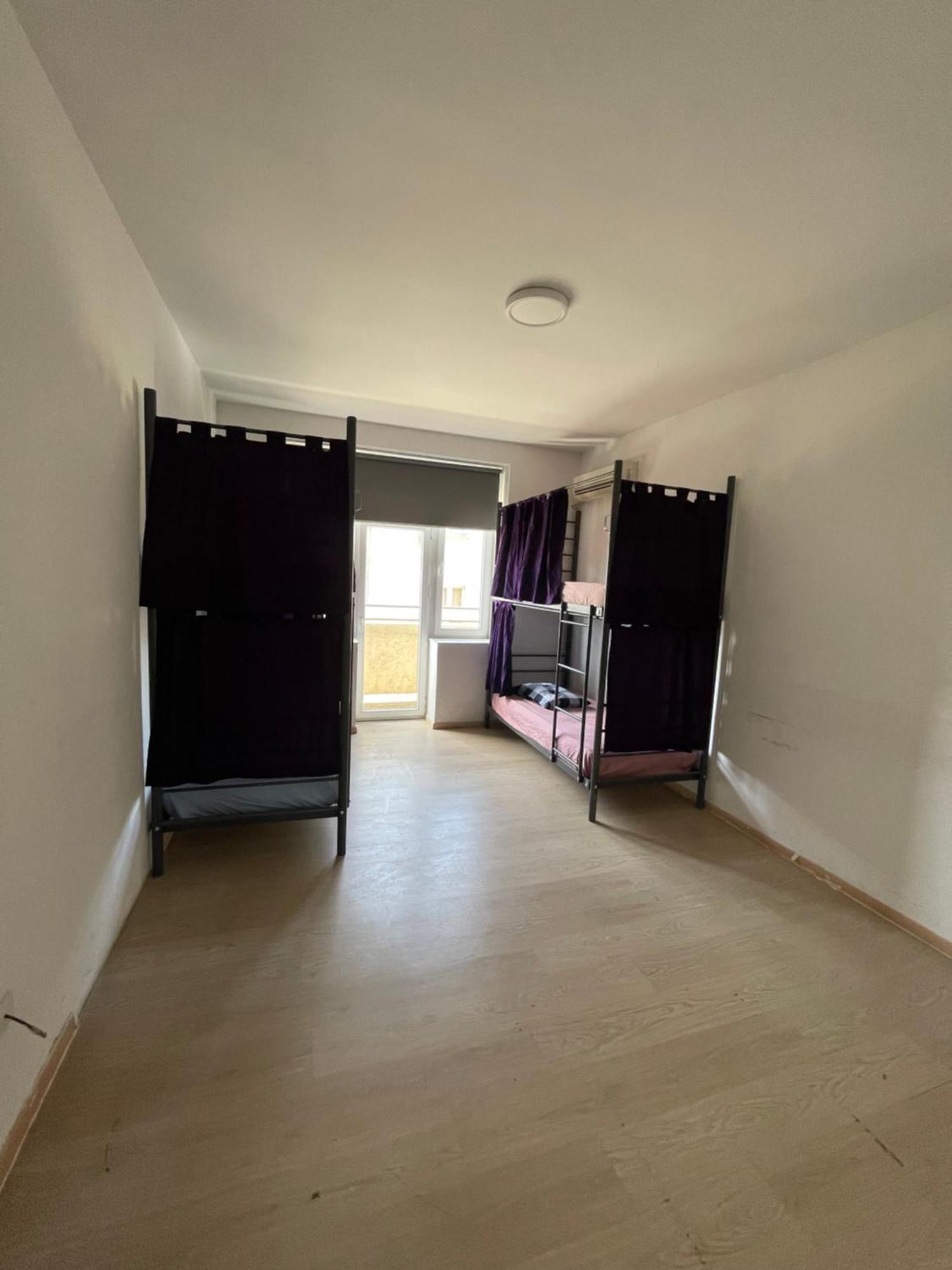 Newborn Comfort Hostel The Biggest Hostel Of Town With Best Location Pristina Exterior photo