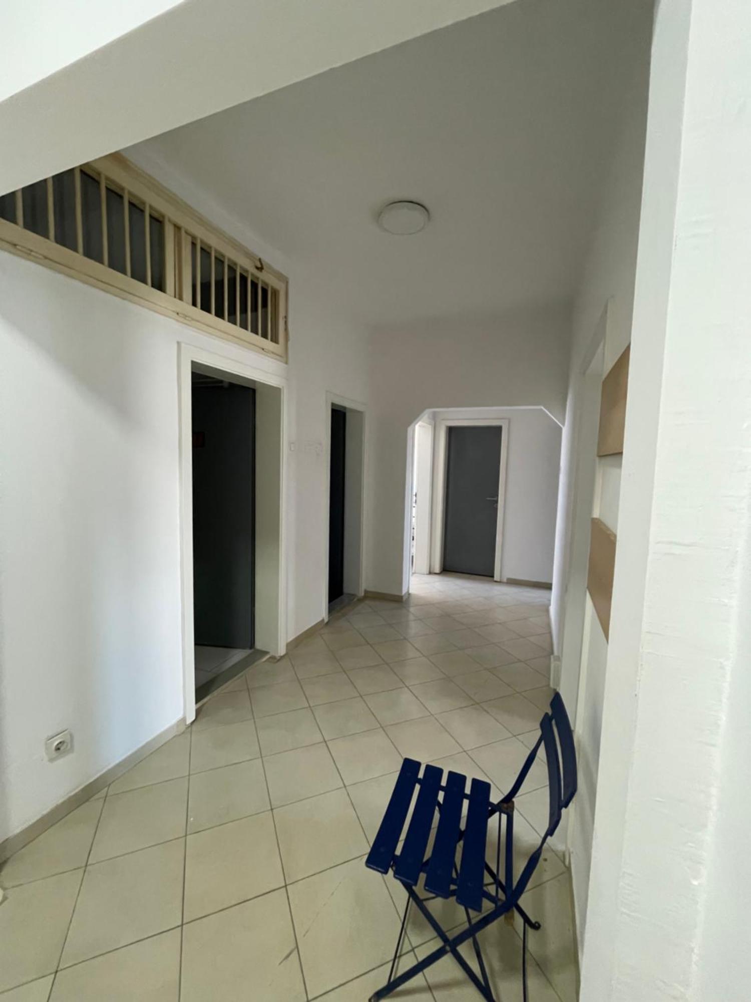 Newborn Comfort Hostel The Biggest Hostel Of Town With Best Location Pristina Exterior photo